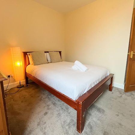 Convenient 2Br Flat Gorgie Edinburgh Appartamento Esterno foto