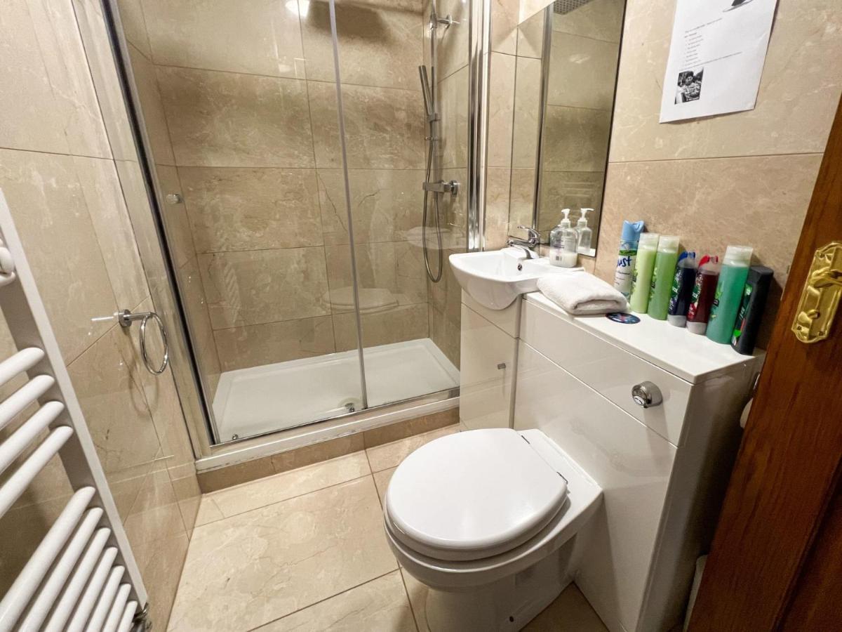 Convenient 2Br Flat Gorgie Edinburgh Appartamento Esterno foto