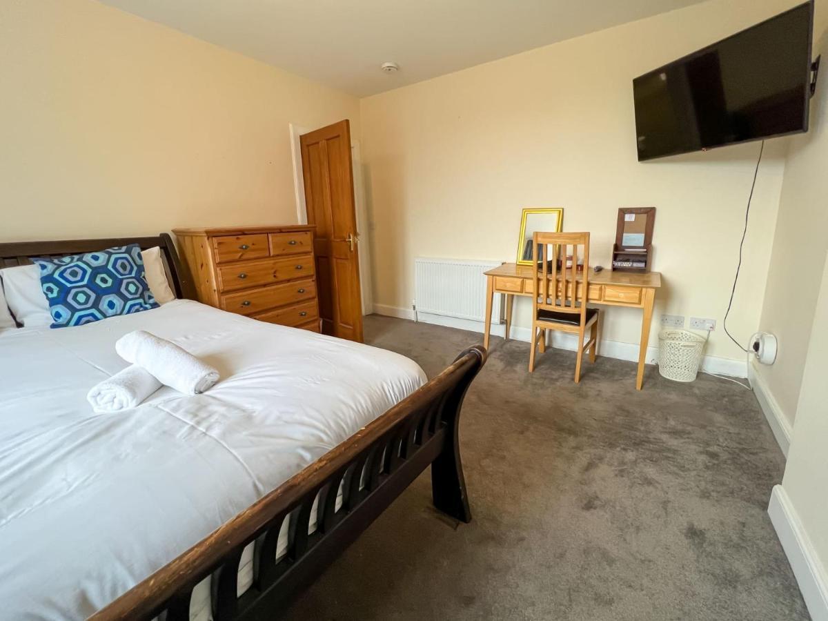 Convenient 2Br Flat Gorgie Edinburgh Appartamento Esterno foto