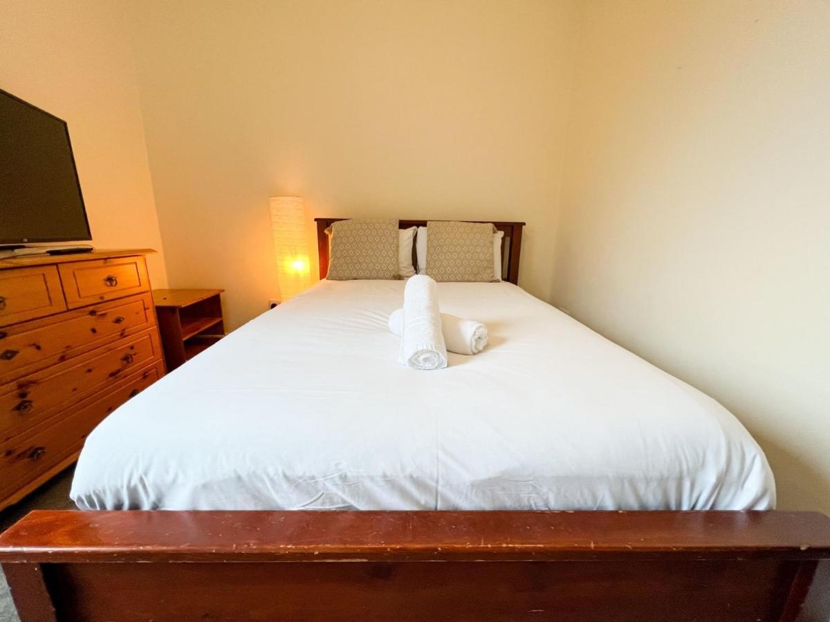 Convenient 2Br Flat Gorgie Edinburgh Appartamento Esterno foto